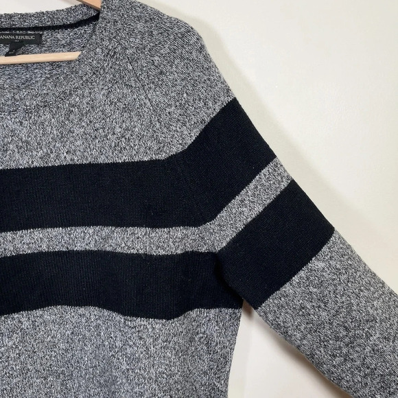 Banana Republic Two Black Stripped Grey Sweater - Picture 5 of 14